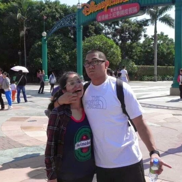 Meet your Posher, BonnieJean21 - Picture 2 of 3